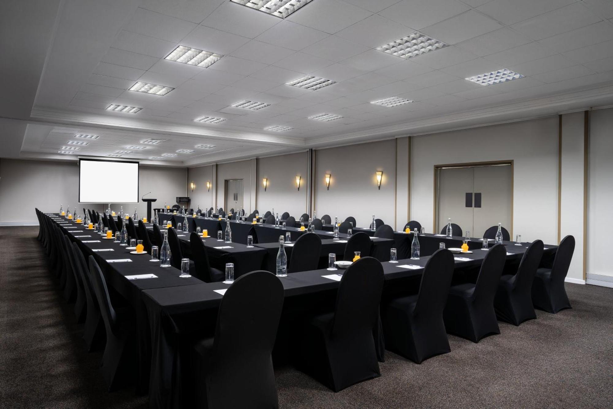 Protea Hotel By Marriott Karridene Beach Amanzimtoti Ngoại thất bức ảnh