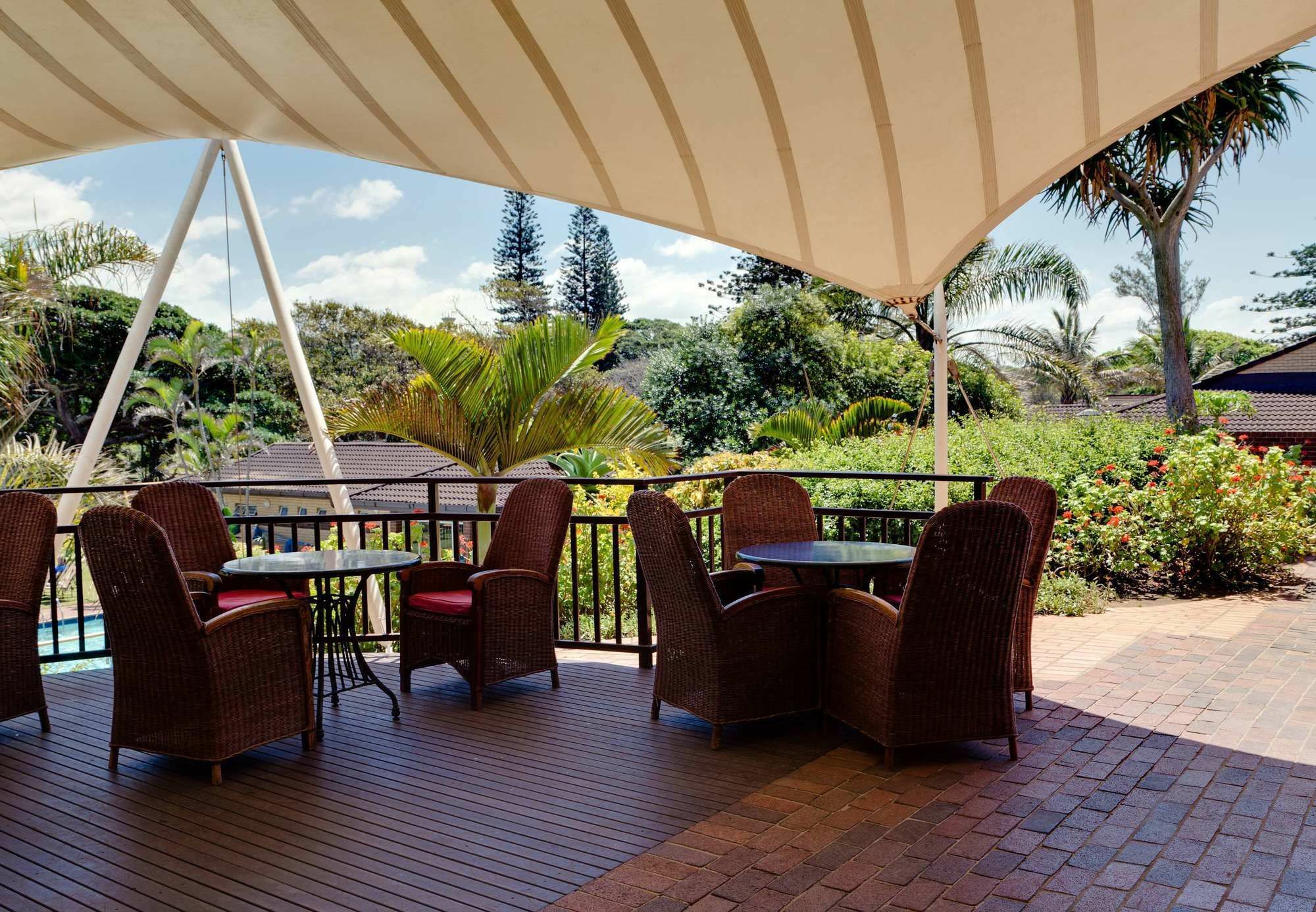 Protea Hotel By Marriott Karridene Beach Amanzimtoti Ngoại thất bức ảnh